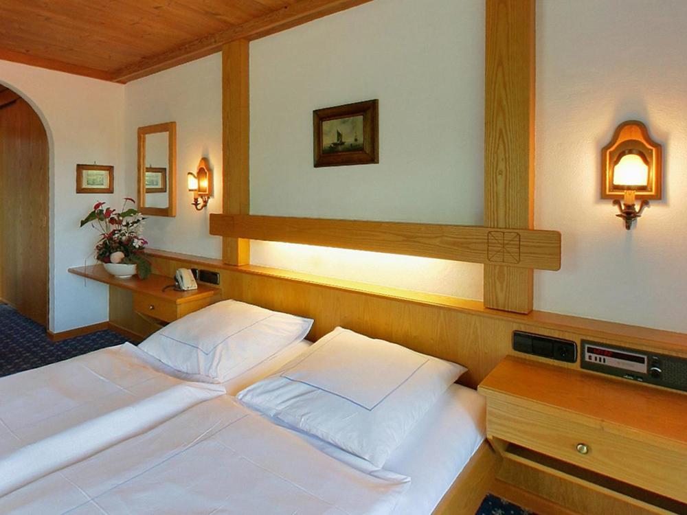 Hotel Alpina Hagnau Bilik gambar